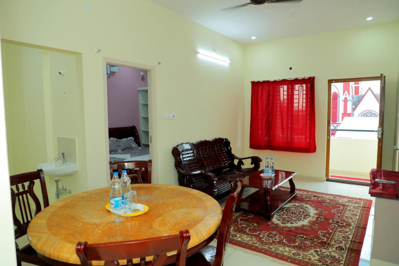 Lia'S Homestay Pondicherry Esterno foto