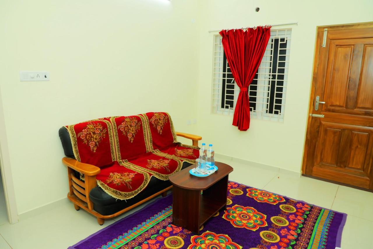 Lia'S Homestay Pondicherry Esterno foto