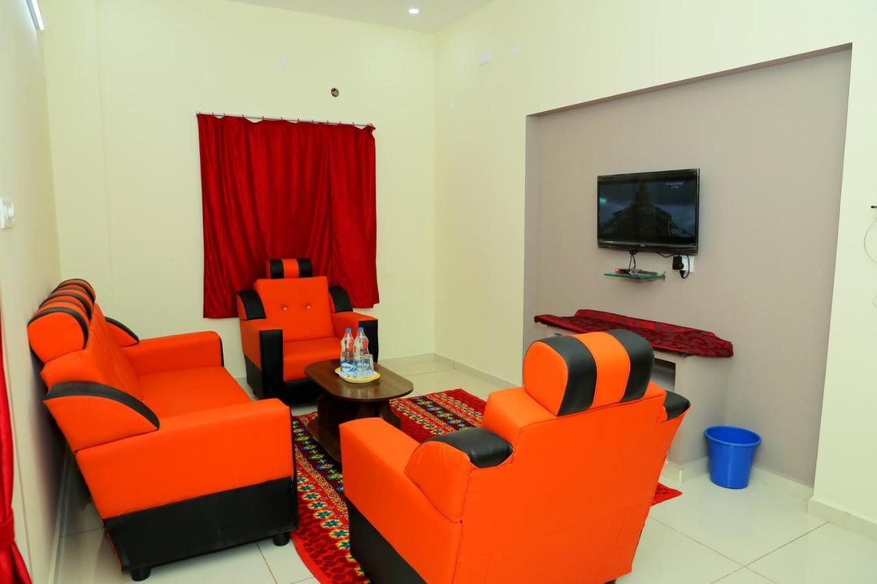 Lia'S Homestay Pondicherry Esterno foto