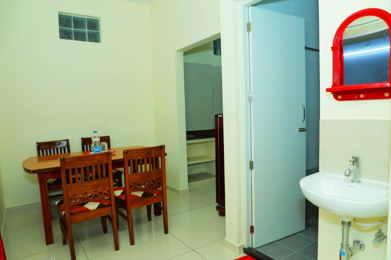 Lia'S Homestay Pondicherry Esterno foto