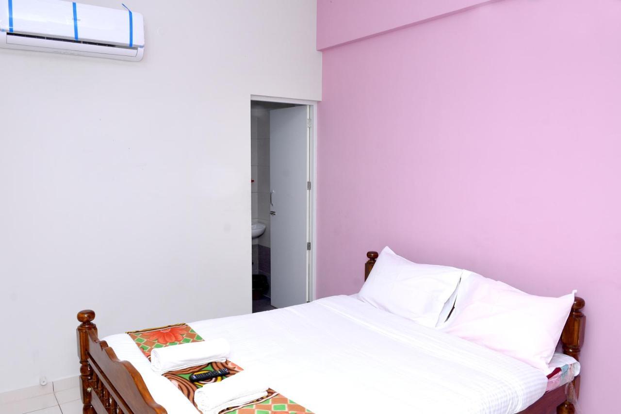 Lia'S Homestay Pondicherry Esterno foto