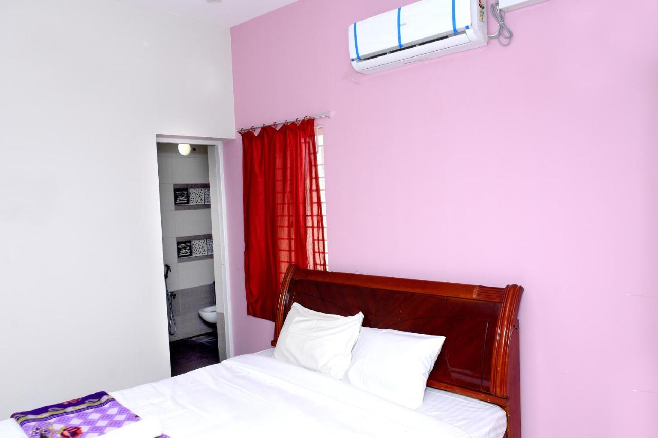 Lia'S Homestay Pondicherry Esterno foto